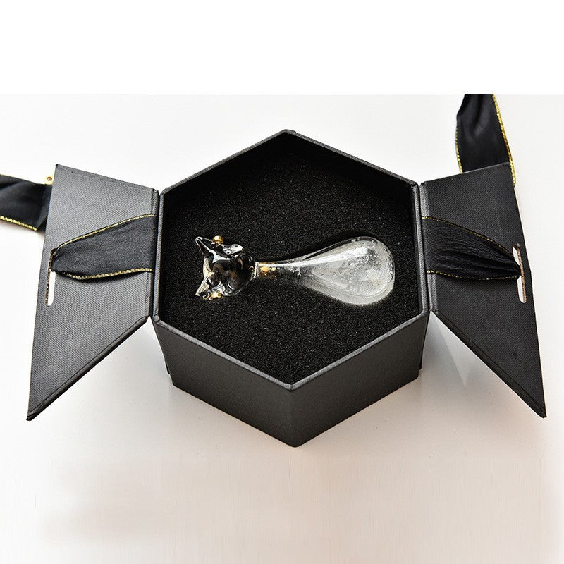 Catson Catmosphere™ Storm Glass in transparenter Katzenform in schwarzer Premium-Geschenkbox